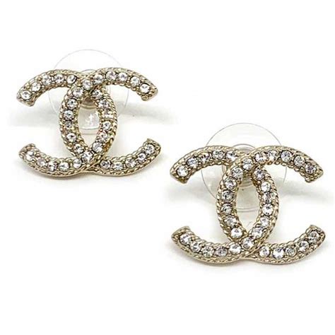 boucles d'oreilles chanel occasion.